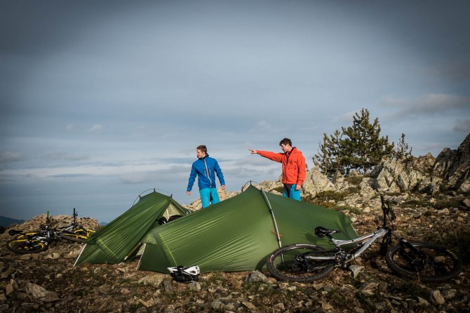 Island-of-Thorns (3 of 8)