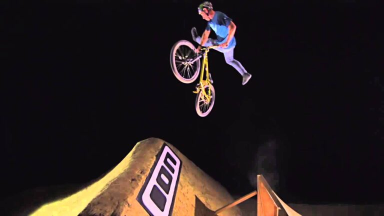 ::: Sam Pilgrim trick-ION-ary #2 - No-Foot Can Can
