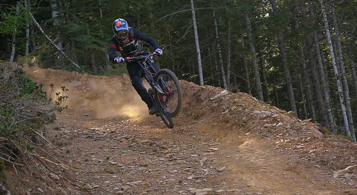 LLUIS LACONDEGUY SHREDDING PYRENEES MOUNTAINS