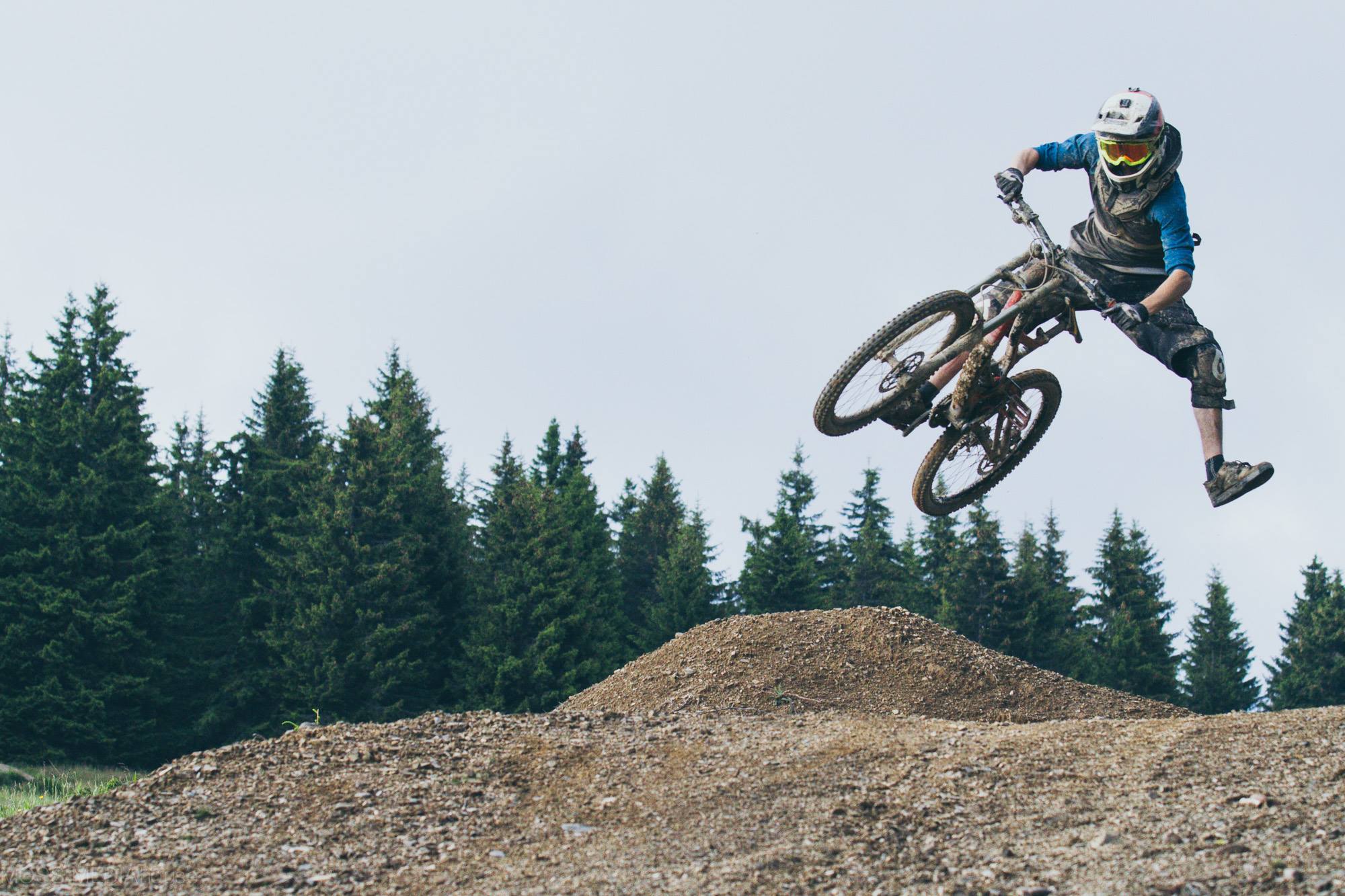 Morzine - Seasonaires Getting Rowdy