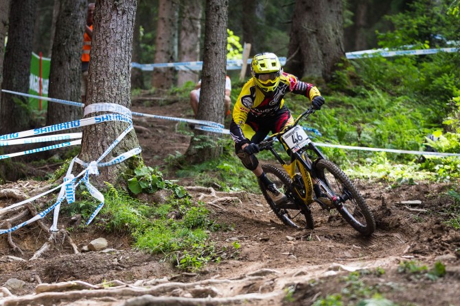 sS9oo-LDIZEr0up94lSE41FUIwoBHyIxaAyKwX44Wh8