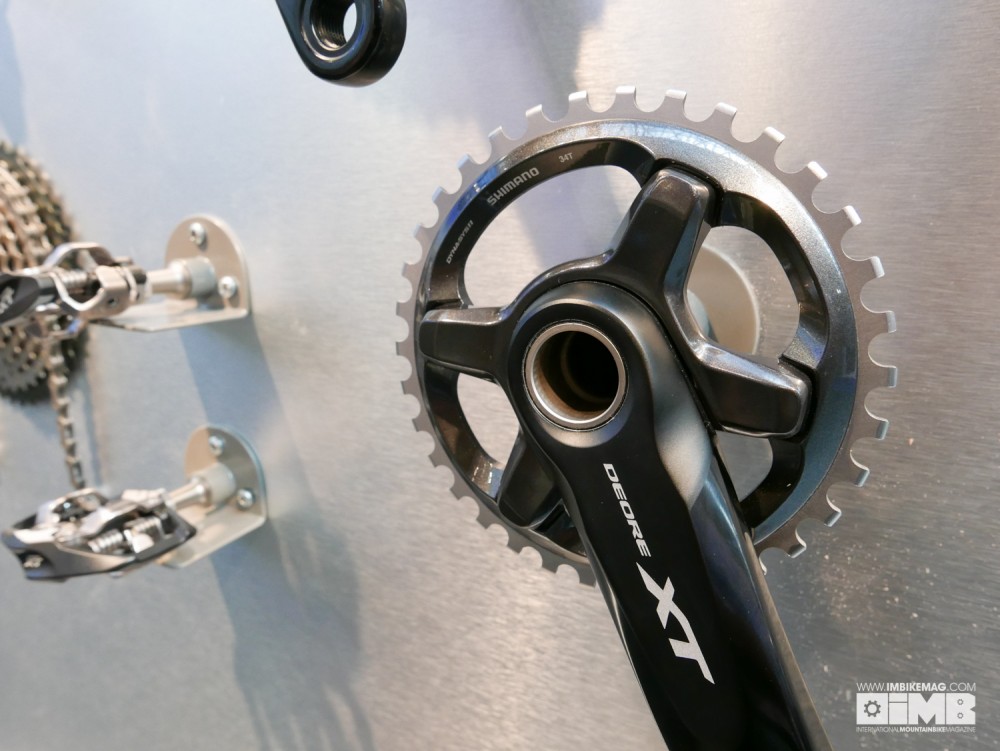 Single ring Narrow Wide HollowTech II Crankset