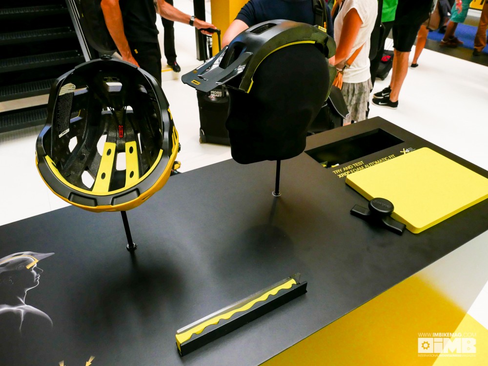 A new memory foam is used on the CrossMax helmet to improve comfort.