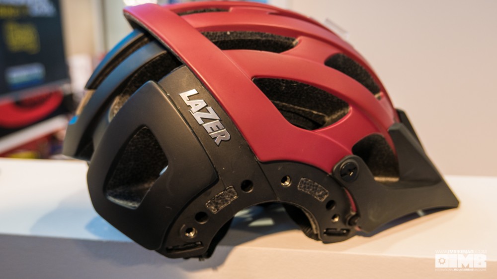 Close up of the bolt on section of the Revolver, you get a neat cover to keep it looking tidy when you are not using the chin guard.