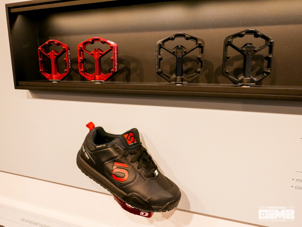 The Stamp is available for people with smaller feet!