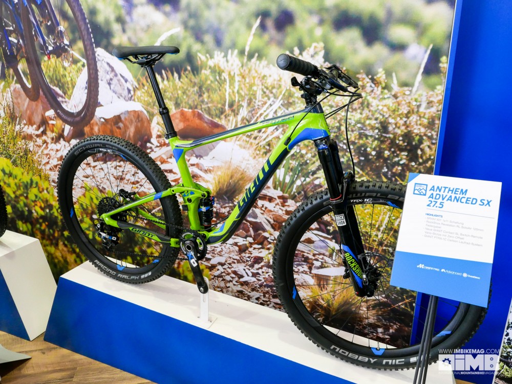 The Giant Anthem range remains as their popular XC race/trail ready platform. The Anthem Advanced SX 27.5 pictured here features 100mm of Maestro rear suspension with 120mm up front.