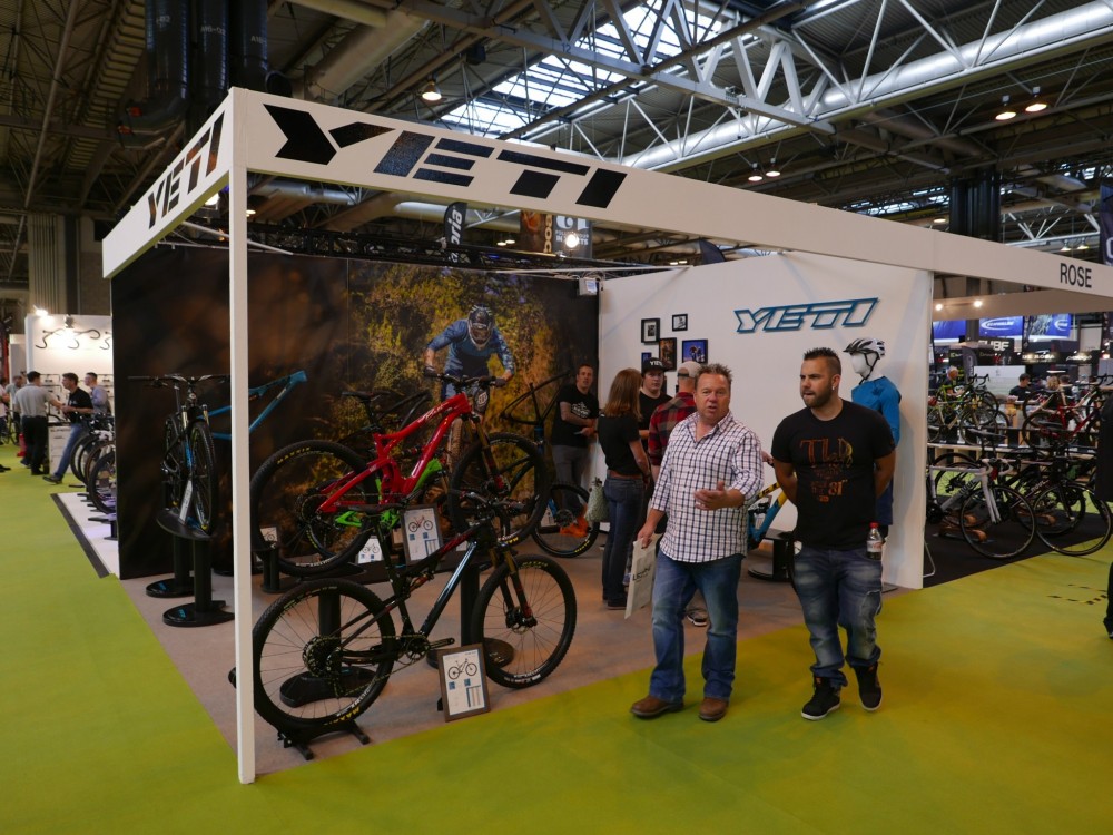 Yeti have the new 2016 bikes on display too...