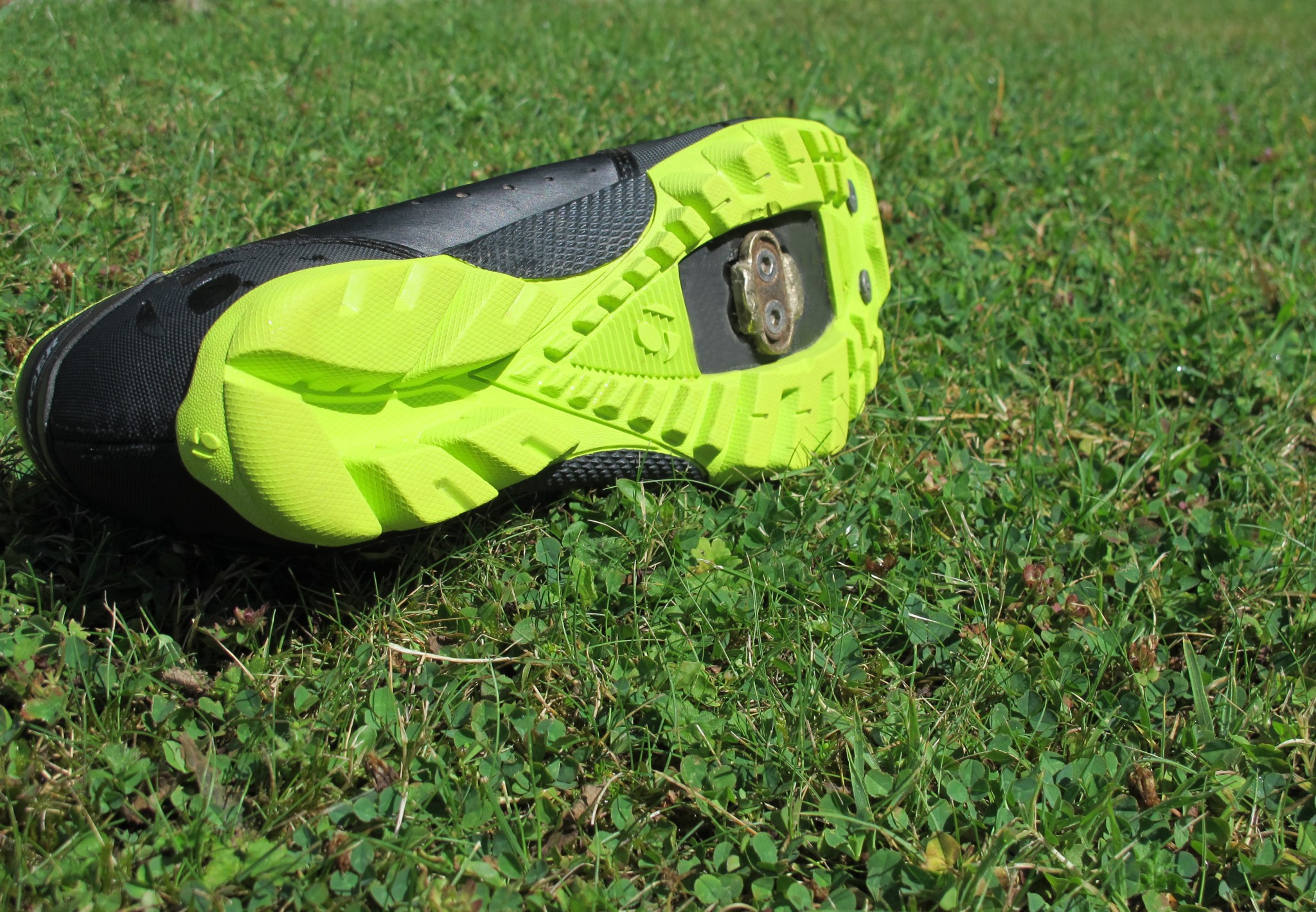 bontrager rhythm mtb shoes