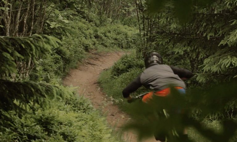 Raw Edit - Ride in Les Vosges / France with Eliott Lapôtre