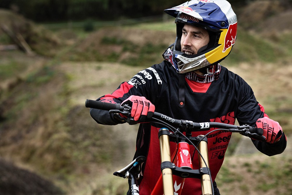 Gee Atherton will be looking to secure another World Title in 2016!