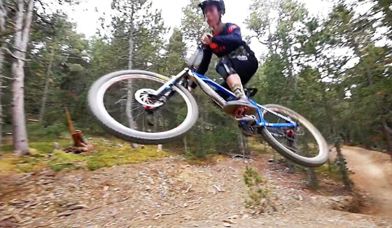 Commençal Enduro Trail | Vallnord Bikepark | Jordi Mons