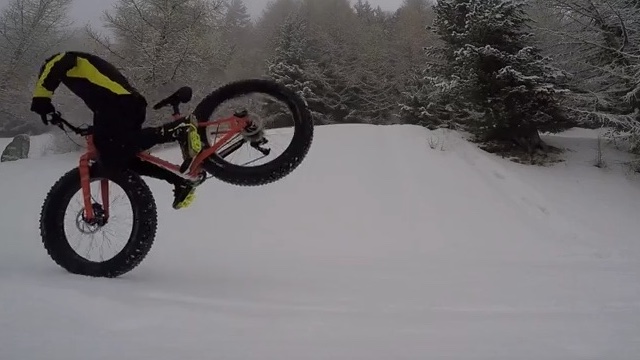 First Fat Descent Peak Rothorn 2340m (Snow Fat Bike Freeride)
