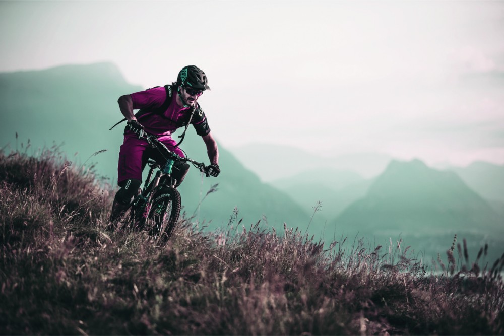 The Vertex Bikeshorts come in Black, Crimson Red, Night Blue, Olive