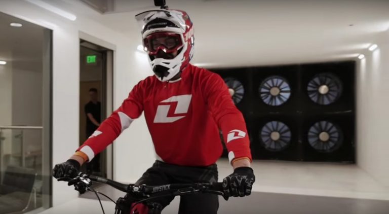Bruni & Vergier Against the World - Season 2, Episode 1