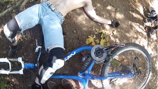 #WipeoutWednesdays: Destroyed Bike Frame - Big Crash Norco MTB Into Tree - GO PRO