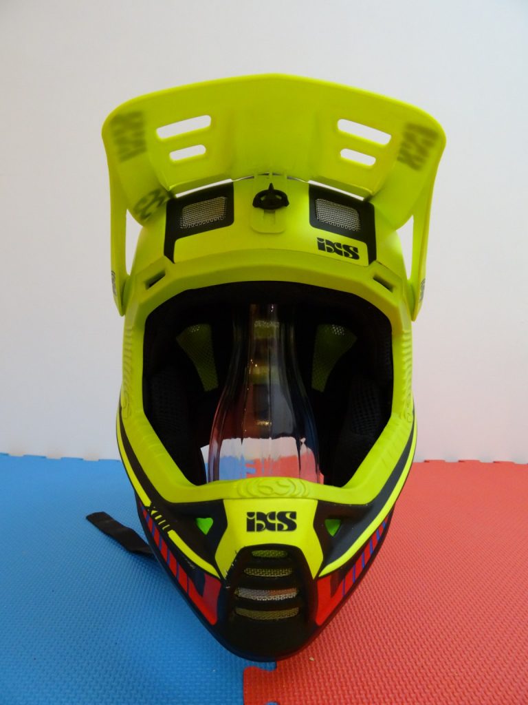 iXS Sports Division XULT