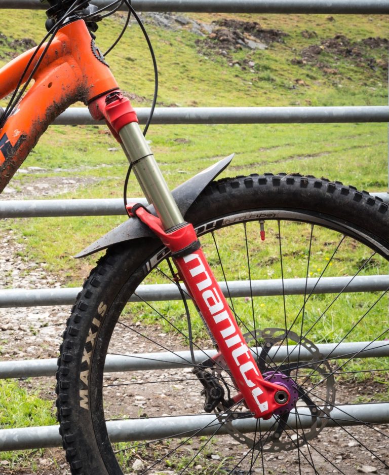Mountain Bike Reviews - Manitou Mattoc Pro 2016