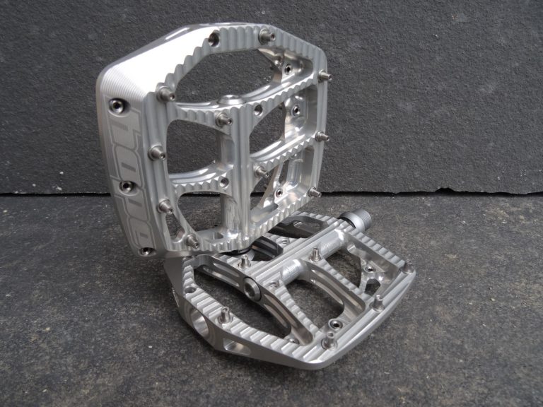 Mountain Bike Reviews - Hope Technology F20 Flat Pedals 2016