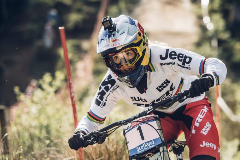 Rachel Atherton - Pursuing Perfection