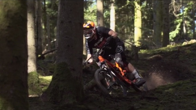 Natural Habitat In Les Vosges With Pierre-Charles Georges
