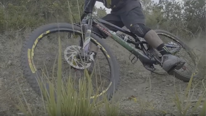 Sam Hill - Dolceaqua, Built To Last