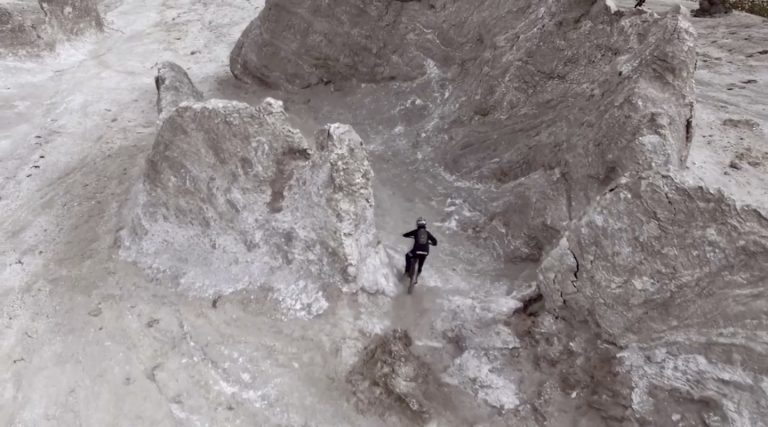 Jaws - Alpine Adventure