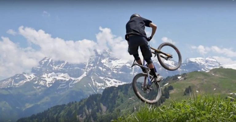 New Downhill Track In Champéry // Vincent Tupin // Aurélien Cettou