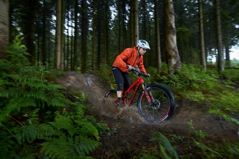 Pivot Mach 5.5- First Ride