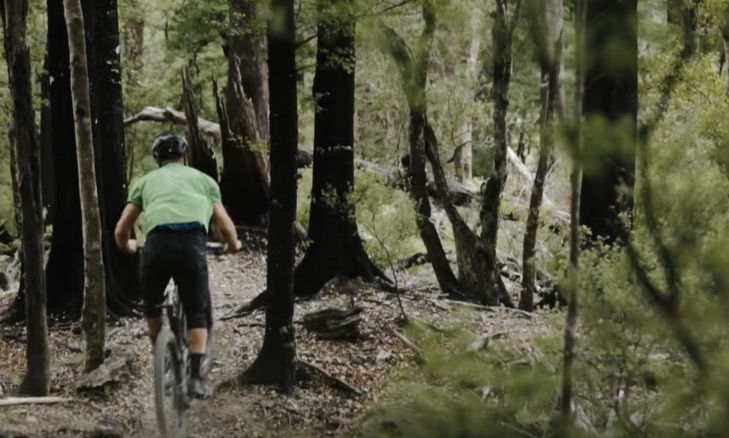 Free Candy Tour // E3: Fading Sanity and a Three Winged Chicken at the NZ Enduro