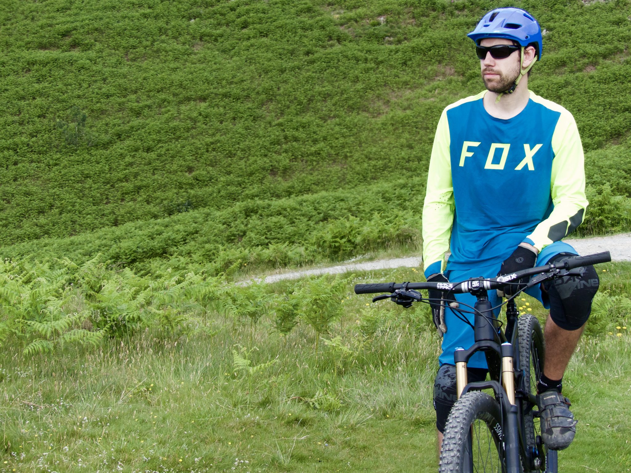 fox attack pro jersey