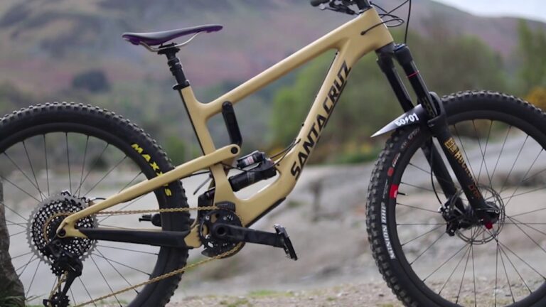 The New Santa Cruz Nomad - Rat, Loose and Max