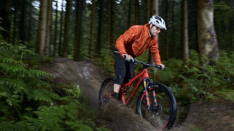 Mountain Bike Reviews - Rad8 MTB Glasses 504 MTB Photochromic 2017