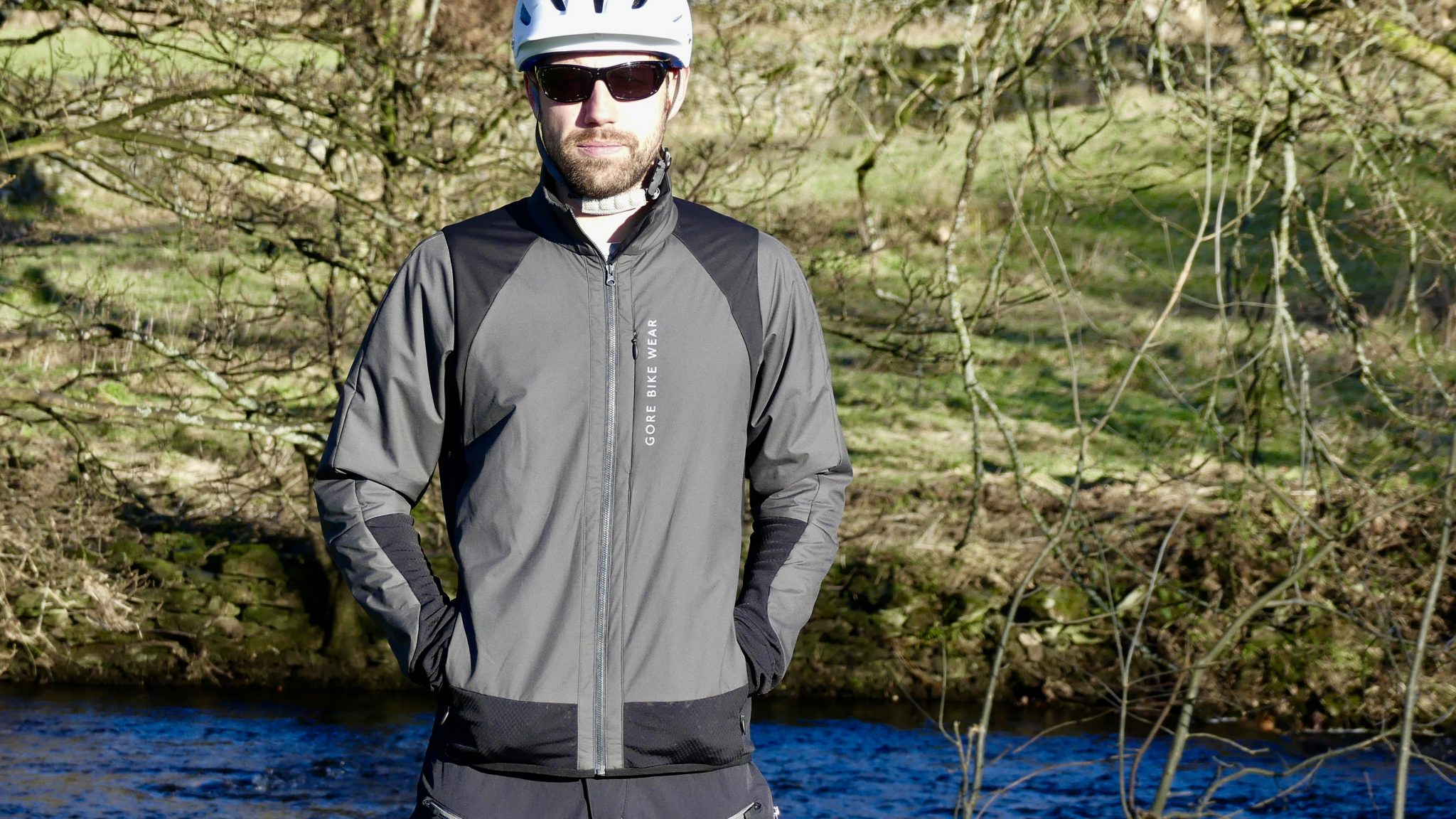 Gore Bike Wear Power Trail Windstopper Insulated Jacket 2018, Mountain  Bike Reviews » Clothing » Jackets, Free Mountain Bike Magazine