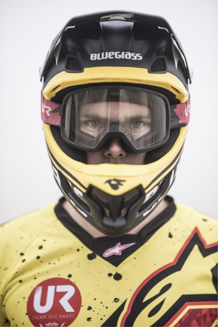 BLUEGRASS Legit Carbon: One Off Lids For the World Champs