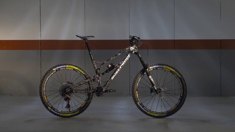 Sam Hill Custom Painted Mega 275c