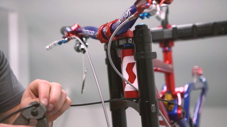 Hope Technology Bike Build: Adam Brayton's World Champs Gambler