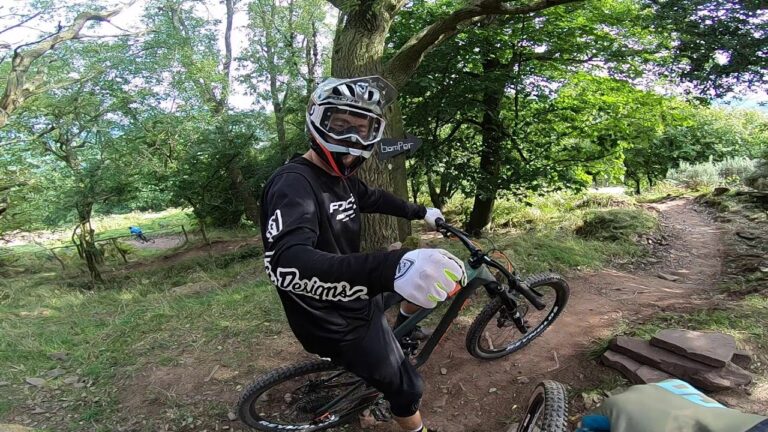 Black Mountains Cycle Centre New Trail - Bomper to Full Moto!