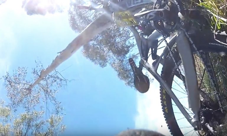 #WipeoutWednesdays: MTB Fail Compilation 2018 Road Gap
