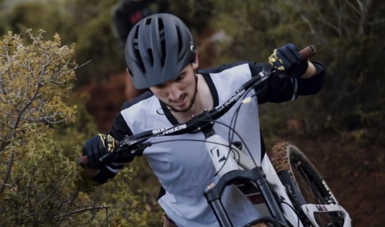 Slimy Like That Feta.. Phil Atwill Rips His 2019 Propain Tyee!