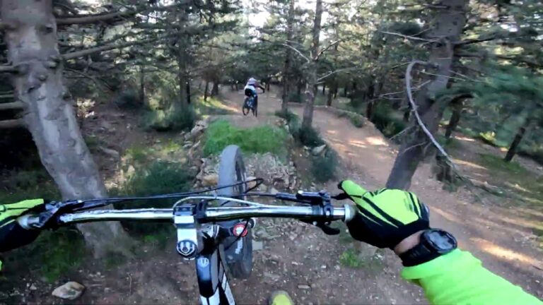 Gravity Freaks - Saturday Fun Day at Ymmitos Trails