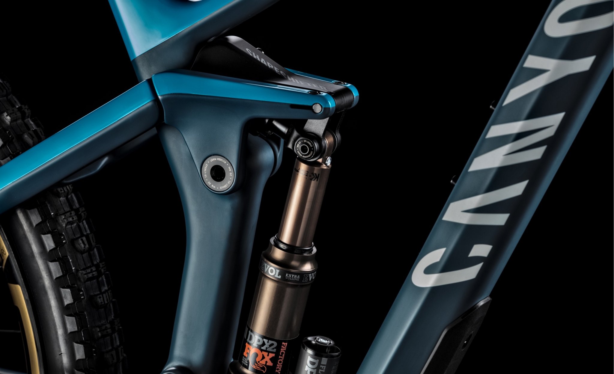 Canyon Celebrates U.N. World Bicycle Day with Free Shipping
