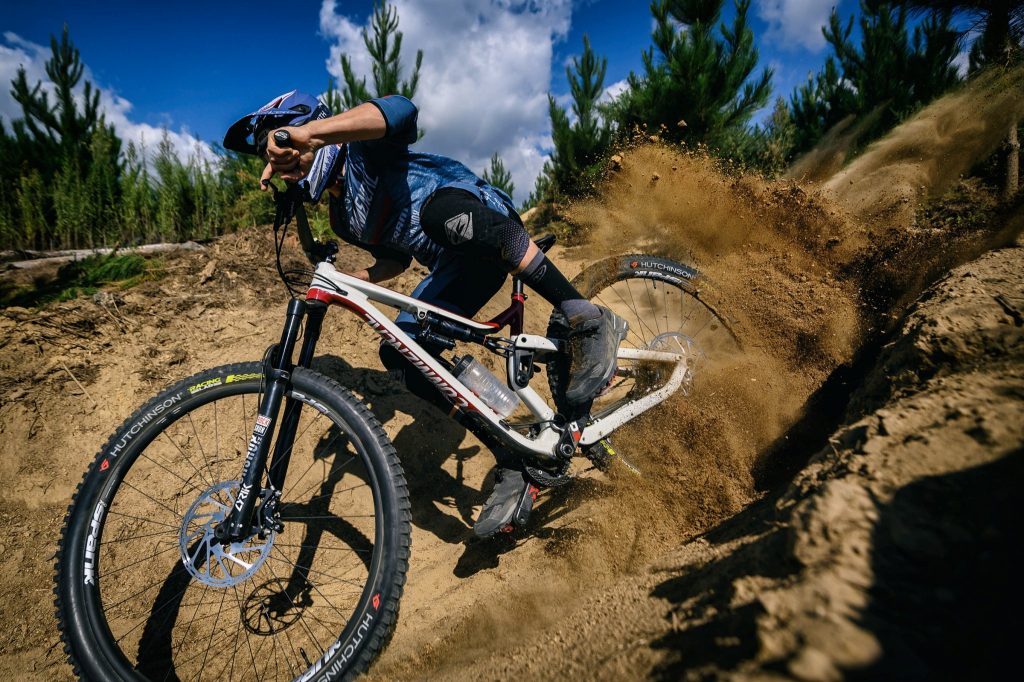 COMMENCAL VALLNORD Enduro Team Welcomes Two New Riders