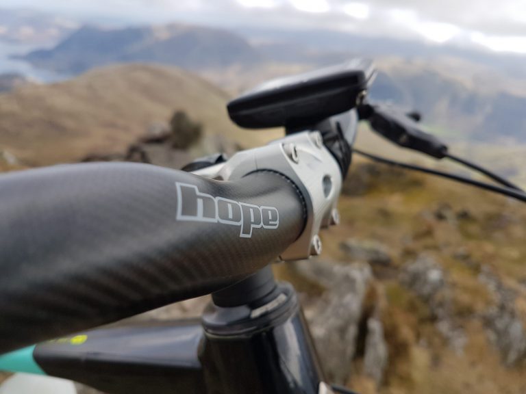 Mountain Bike Reviews - Hope Technology Carbon Bar and AM/Freeride Stem 2019