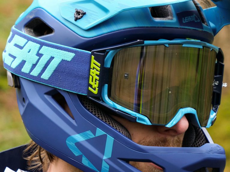Leatt Velocity 6.5 goggles