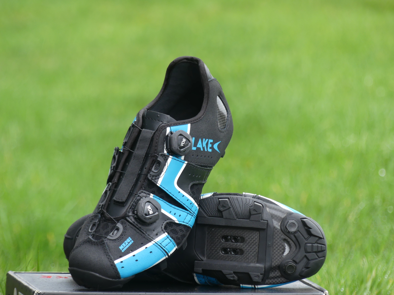 endurance cycling shoes