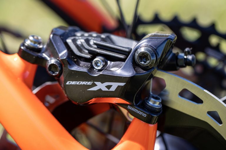 New Shimano Deore XT & SLX Groupsets Bring 12-speed Features to Mountain Bikers