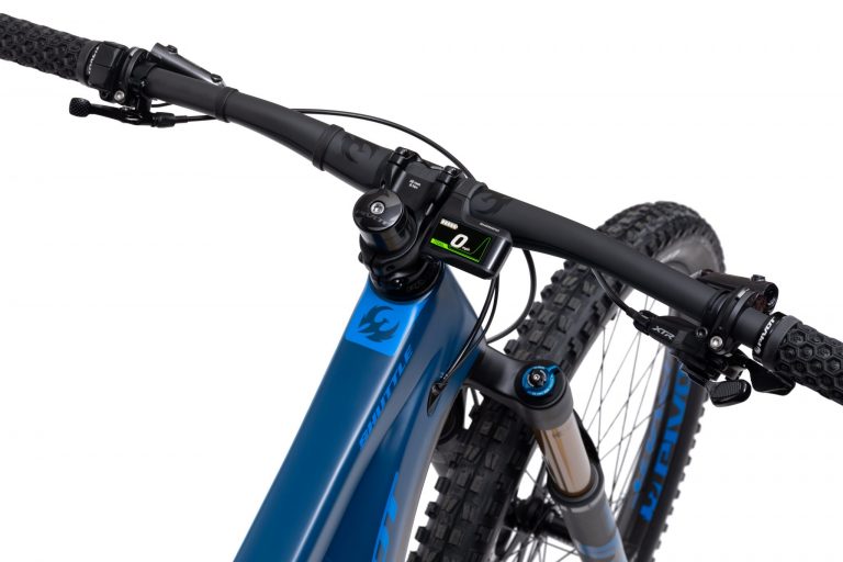 Introducing the Pivot Shuttle - A Revolutionary MTB Evolution