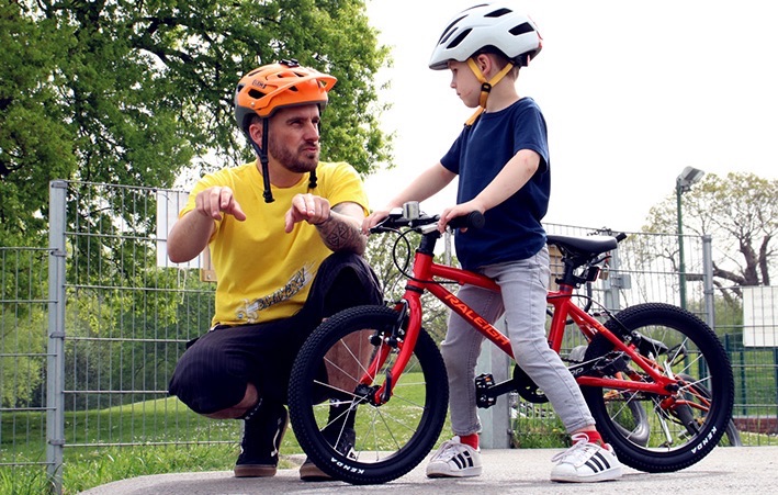 LEM Helmets & Grant ‘Chopper’ Fielder’s Superschools Join Forces To ...