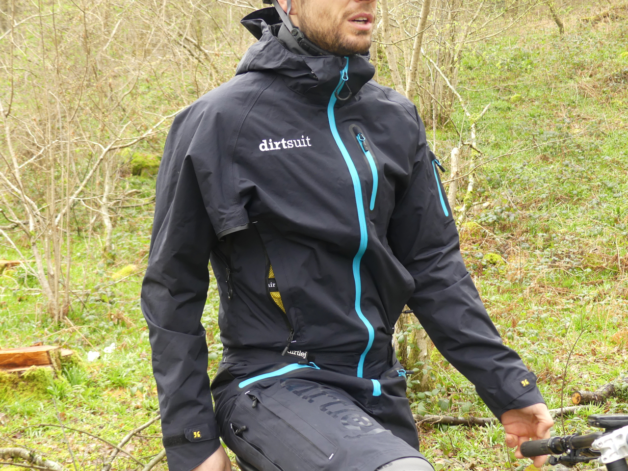 Dirtlej Dirtsuit Pro Edition 2019 | Mountain Bike Reviews » » Jackets | Free Mountain Bike Magazine | IMB