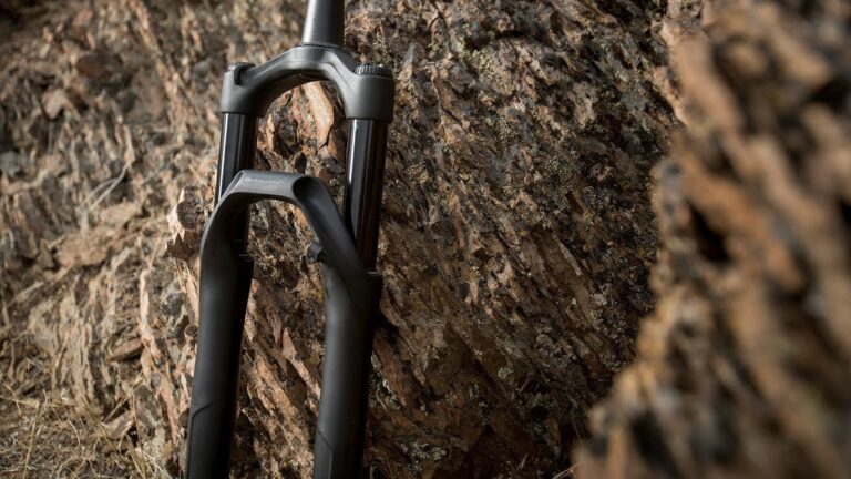 Giant Bicycles Release All-New Crest 34 Fork